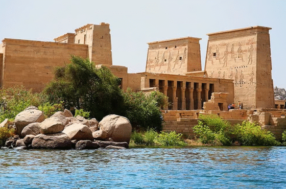 Assouan : visite privée du haut barrage, de l’obélisque inachevé et de Philae